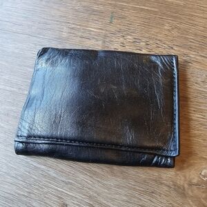 Vintage Amity Cowhide Split Black Men's Classic Leather Bifold Wallet